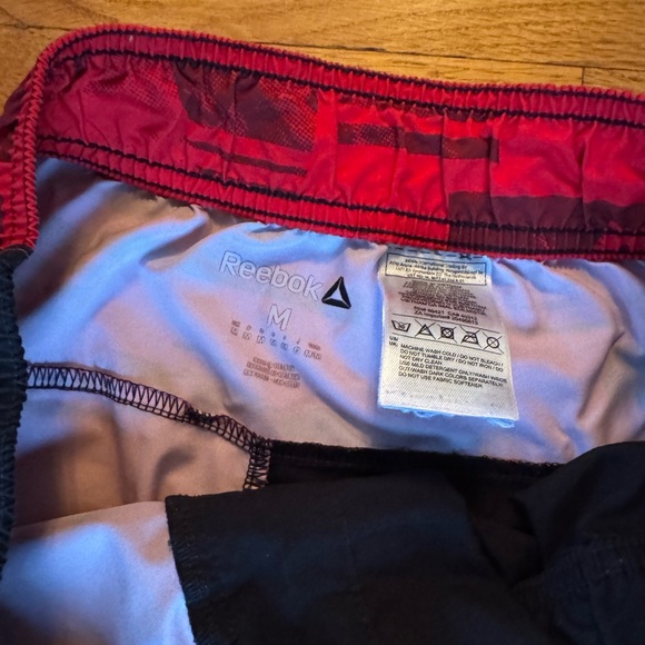 Mens Gym Shorts! - Picture 2 of 2